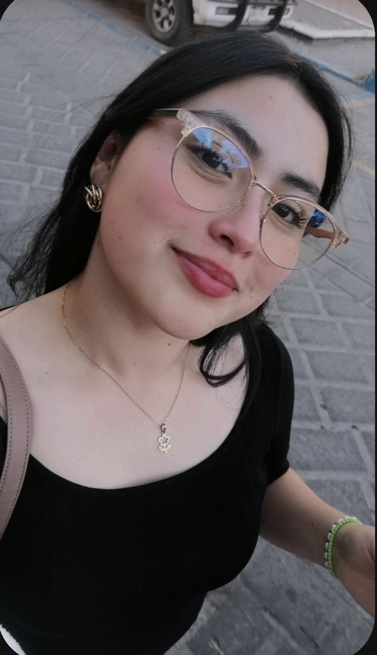 <em>Maria L.</em>